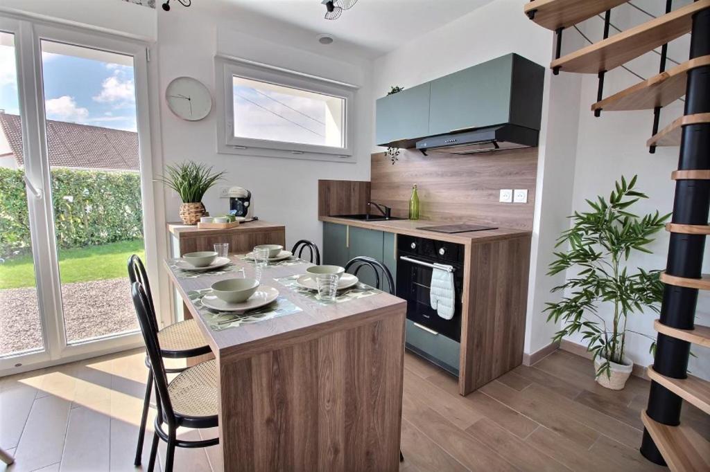 Joli Appartement En Duplex Neuf A Saint-Josse Esterno foto